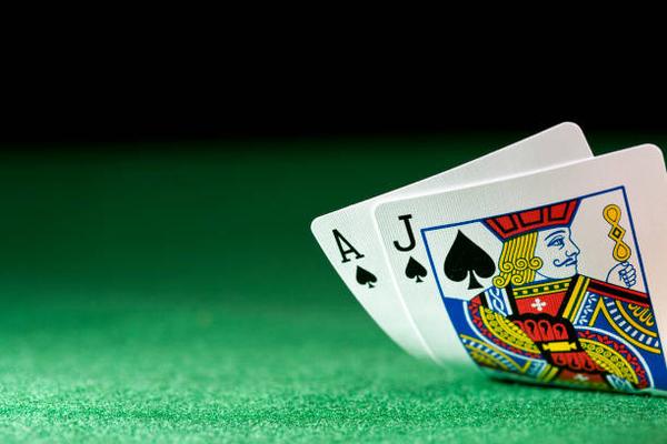 Reviewing Mobile Gaming Features at the best online casino sites Singapore for Players
